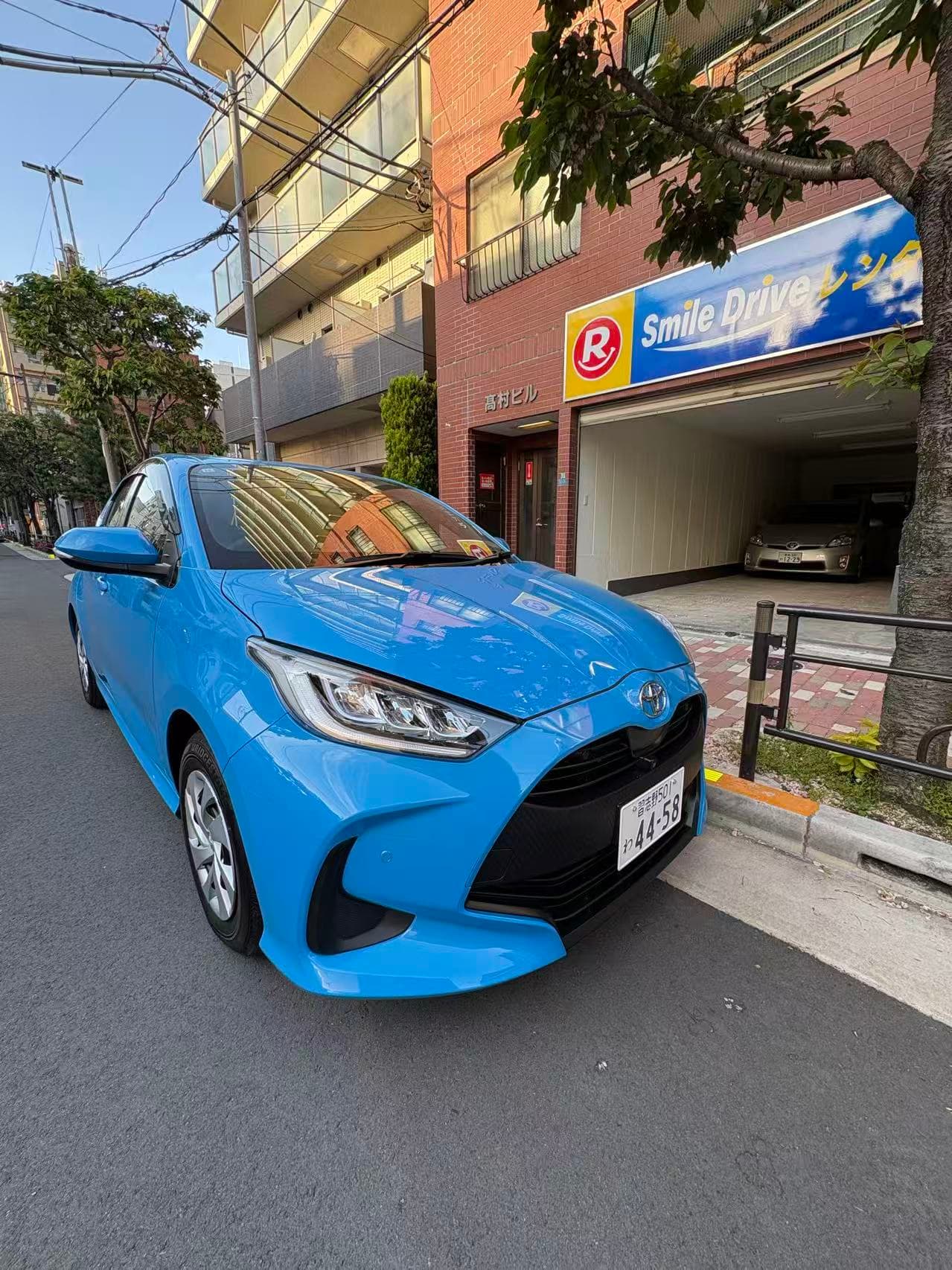 Toyota Yaris rental listing